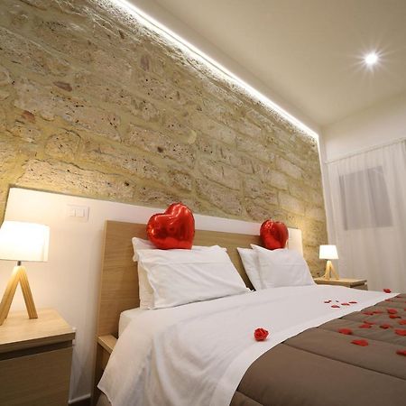 Bosco Suites คารินิ ภายนอก รูปภาพ