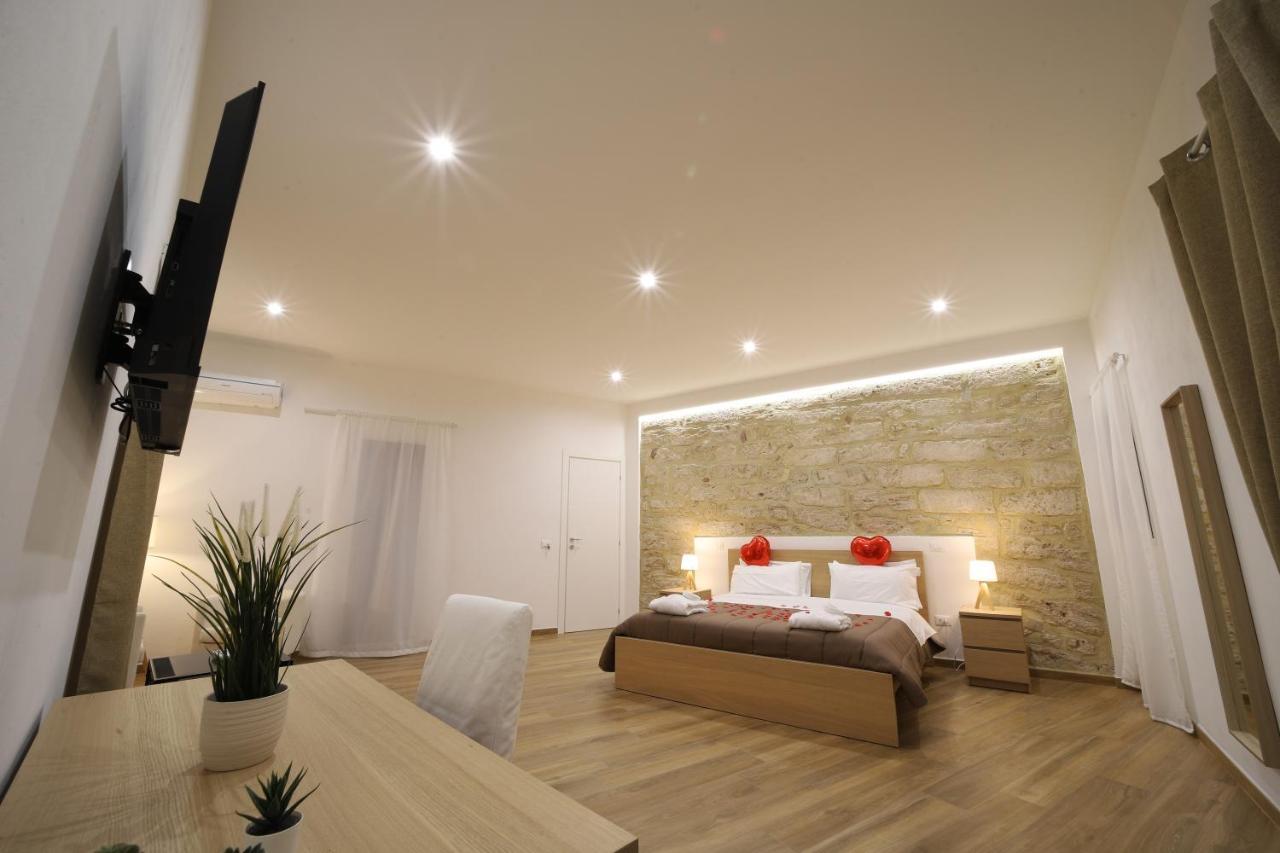 Bosco Suites คารินิ ภายนอก รูปภาพ