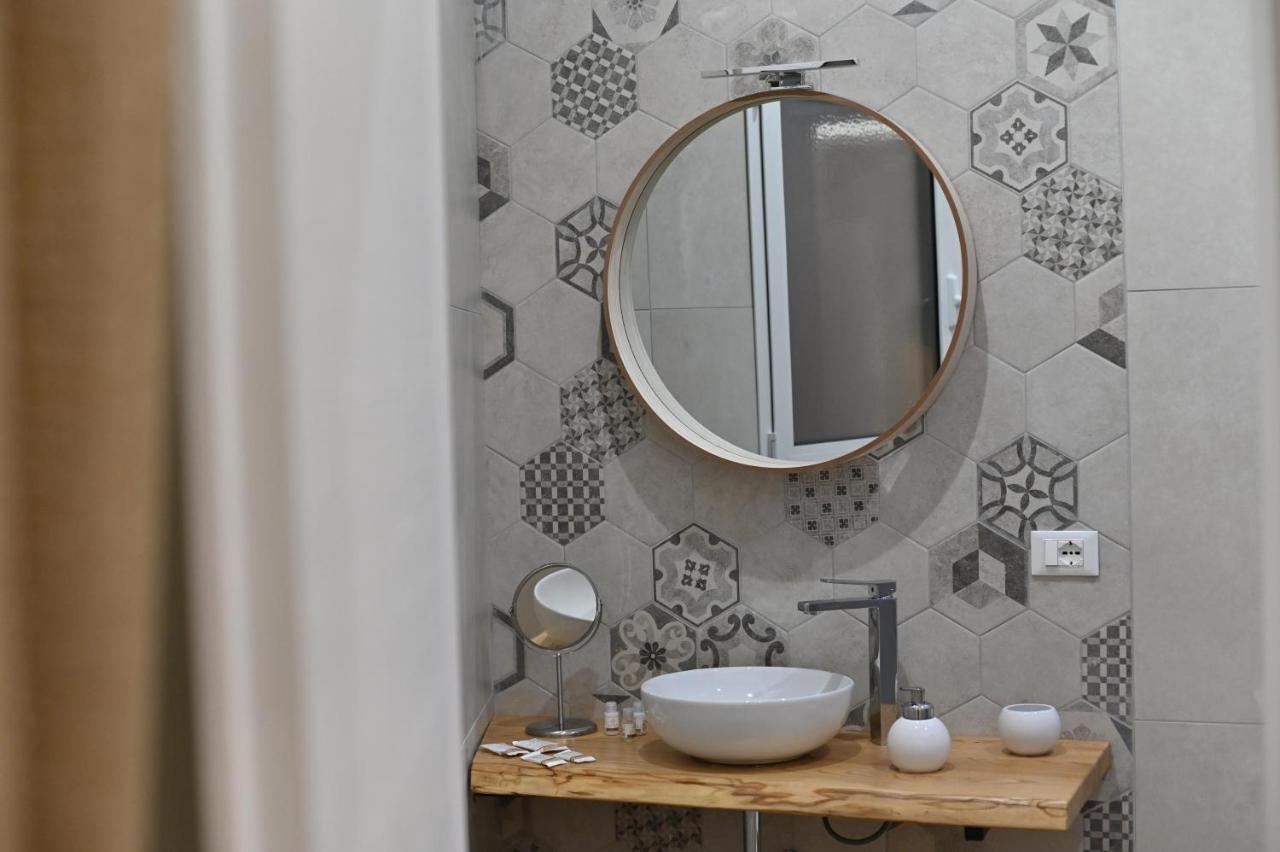 Bosco Suites คารินิ ภายนอก รูปภาพ