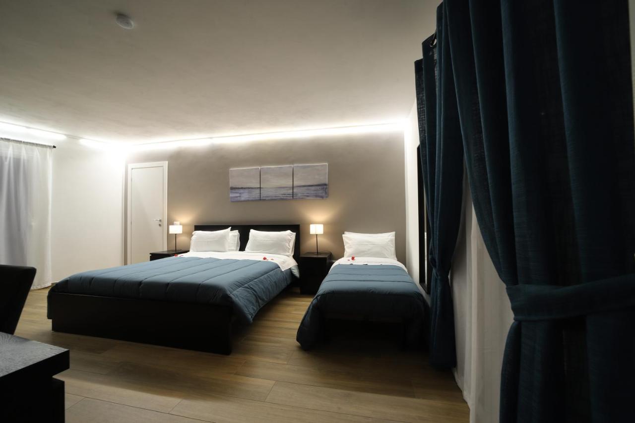 Bosco Suites คารินิ ภายนอก รูปภาพ